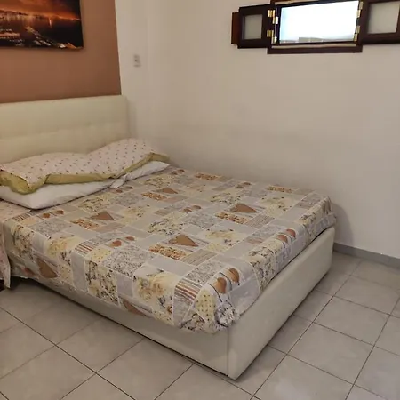 Bed & Breakfast La Dimora Ariaviva Naples